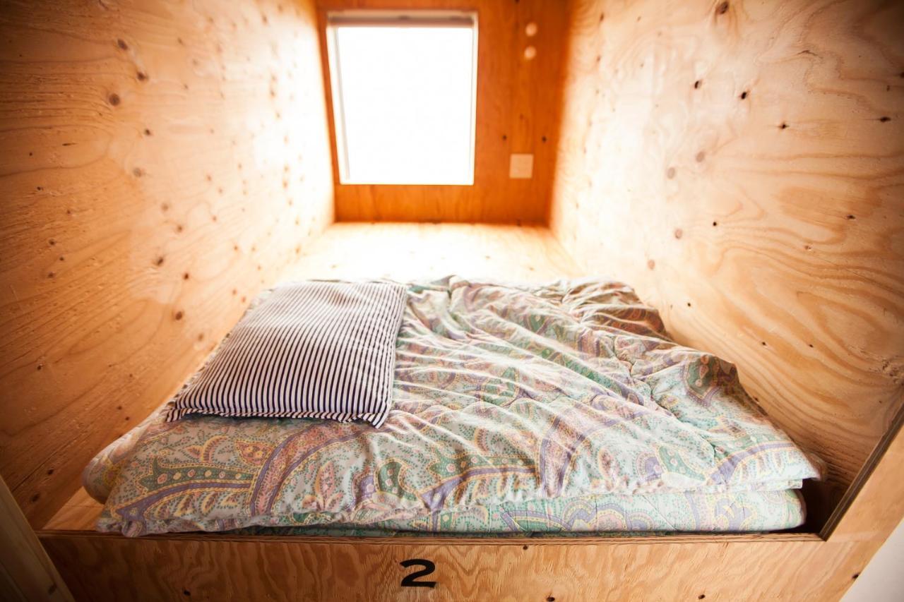 Bed and Breakfast Sunset Breeze Hota Kyonan Exterior foto